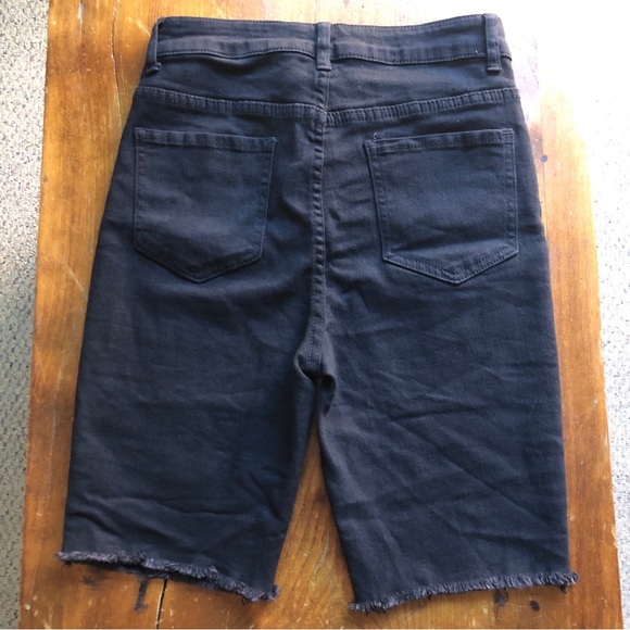 Black SHEIN Highrise Shorts - Picture 2 of 6